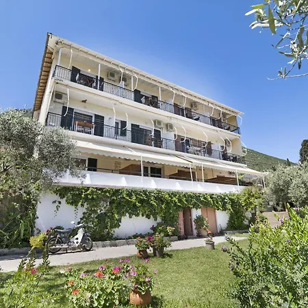 Apartment Tasoula With Sea View 5 *